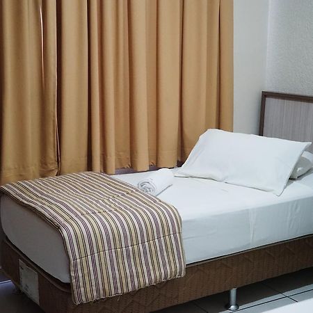Rosa'S Hotel 托莱多 外观 照片